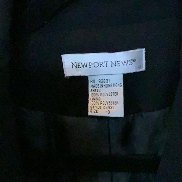 Beautiful black blazer - Picture 3 of 3